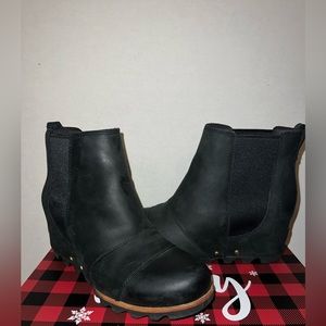 Sorel Joan of arc wedge Chelsea boot